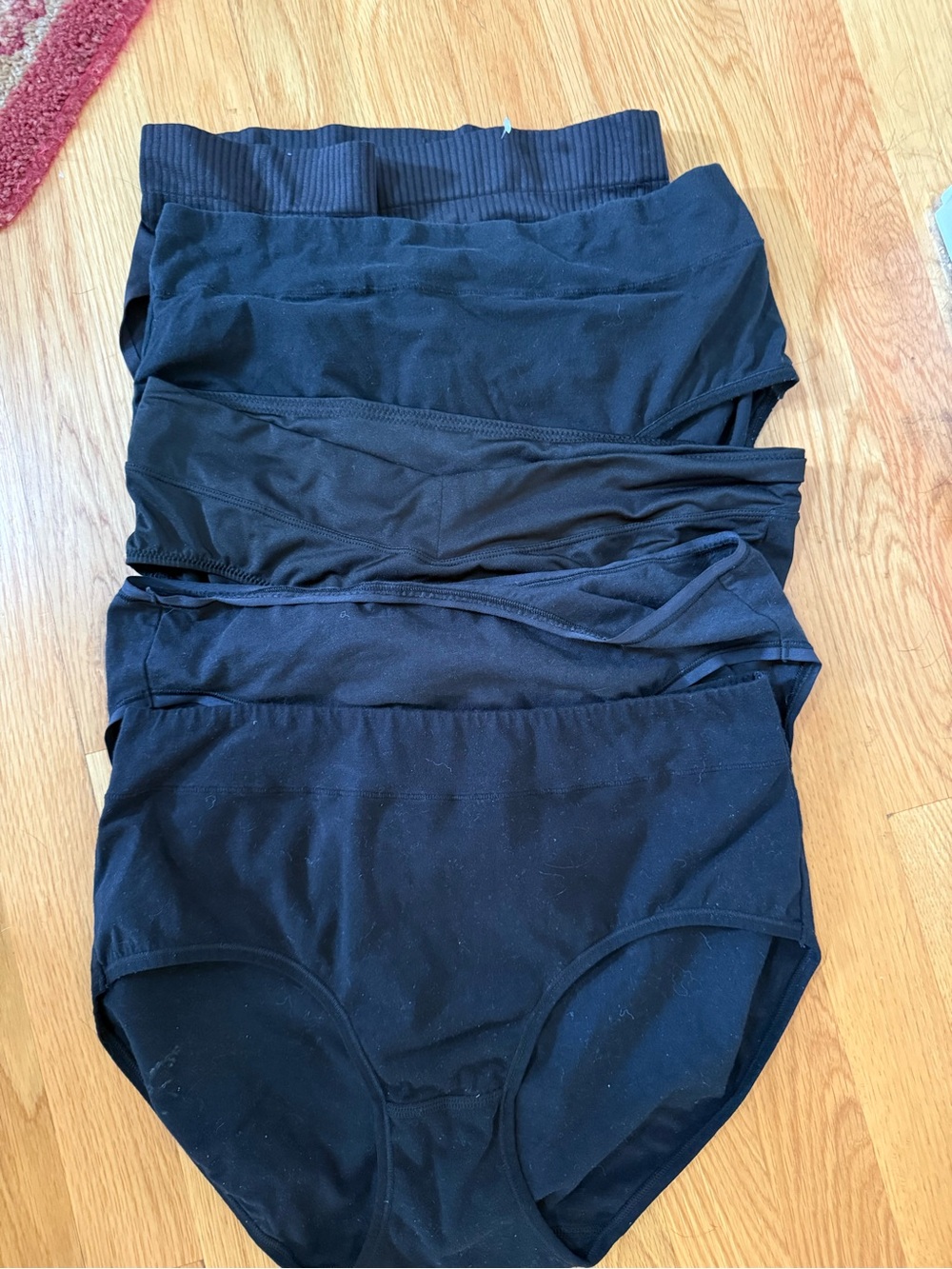 Women’s high waisted black underwear size large  set of 5